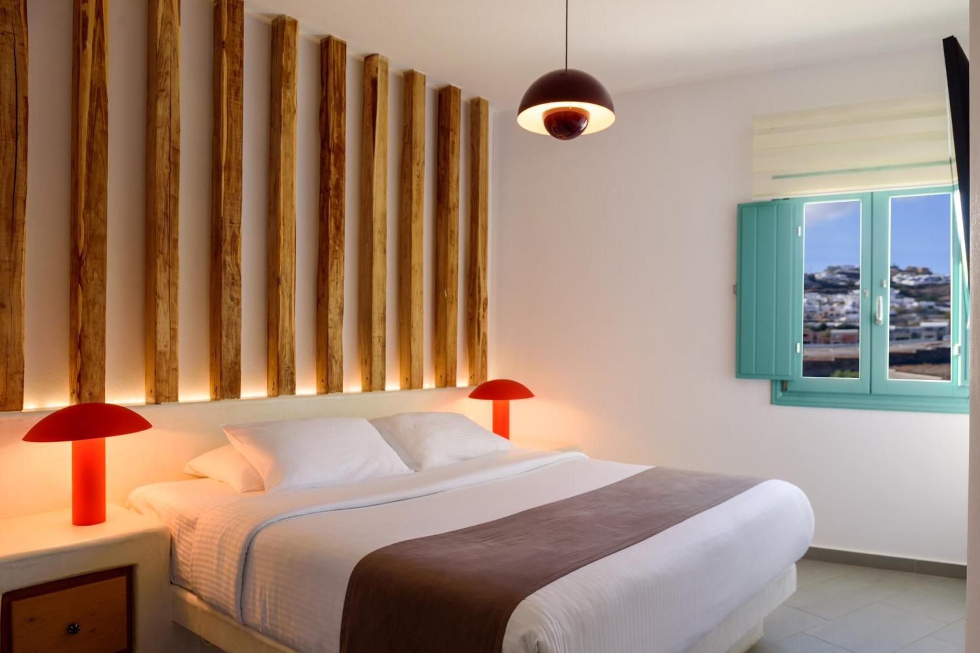 Neptune Luxury Suites Акротірі Екстер'єр фото